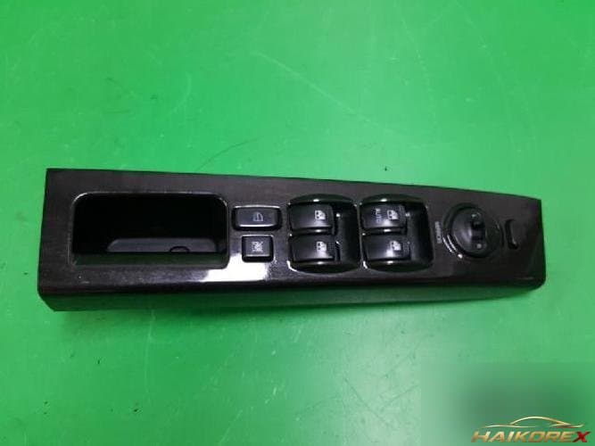Kia Sorento 2007 — кнопка стеклоподъемника 935703E0008Y 4