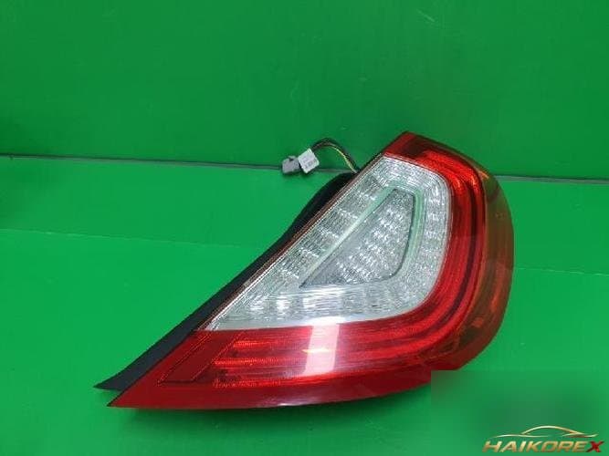 Ford MKS 2013 — комбинированный фонарь задний правый (DA53 13B504 AF)