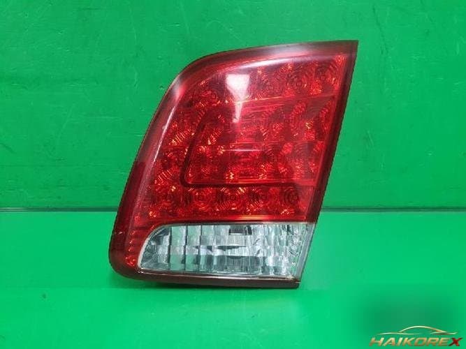 Kia Sorento 2010 — подсветка багажника 924062P100