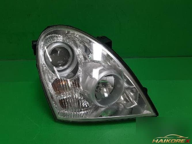 KG Mobility Rexton 2011 — фара головного света правая 8310208B04
