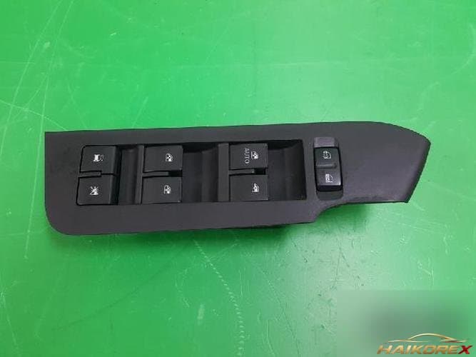 Daewoo Winstorm 2008 — кнопка электростеклоподъемника 1