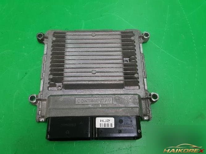 Kia K5 2012 — блок управления двигателем ECU 391432ETB0