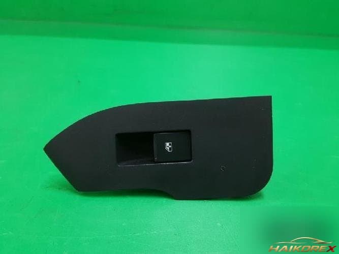Daewoo Winstorm 2008 — кнопка стеклоподъемника 1