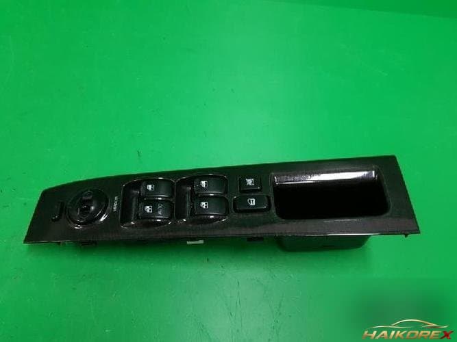 Kia Sorento 2007 — переключатель стеклоподъёмника 935703E0008Y