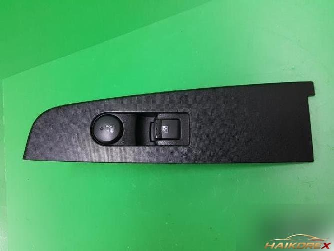 KG Mobility Actyon 2007 — выключатель стеклоподъемника 8584031000HCH