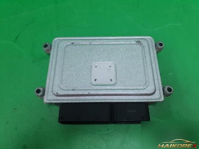 KG Mobility Tivoli 2016 — блок управления двигателем ECU 1735400032