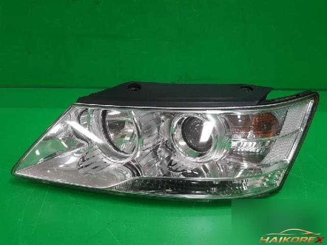 Hyundai Sonata 2009 — фара левая 921013K500