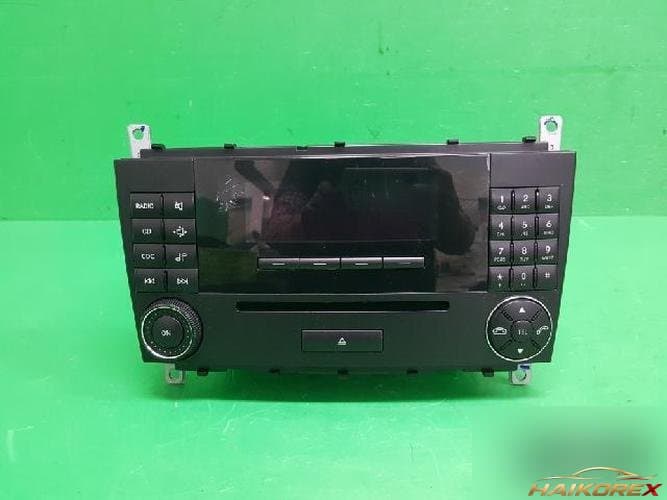 Mercedes-Benz C-class 2006 — AV-система A2038705089 2