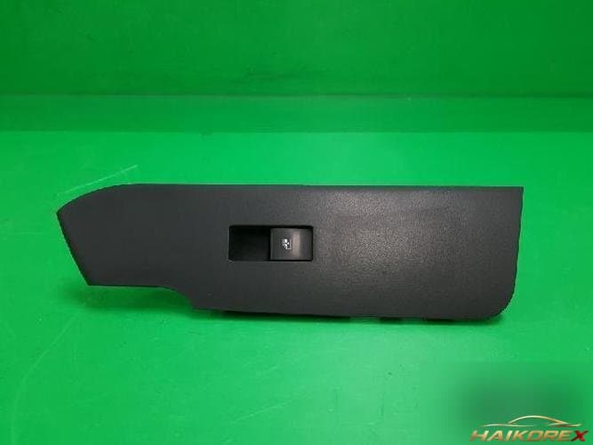 Daewoo Winstorm 2008 — кнопка стеклоподъемника 1