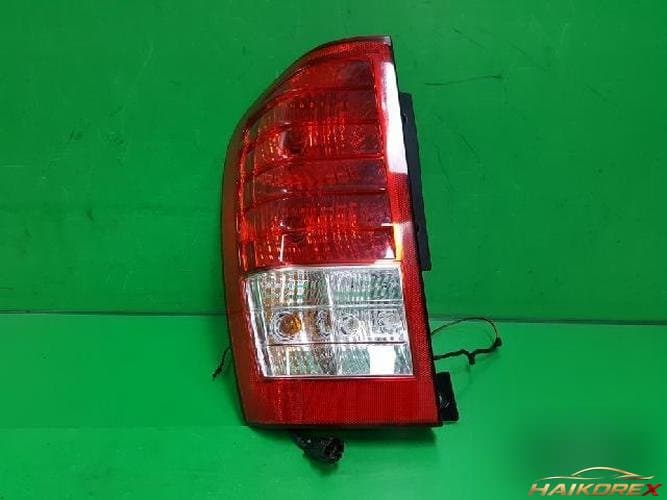 Kia Carnival 2011 — комбинированный фонарь задний левый (водителя) 92401 4J000 1