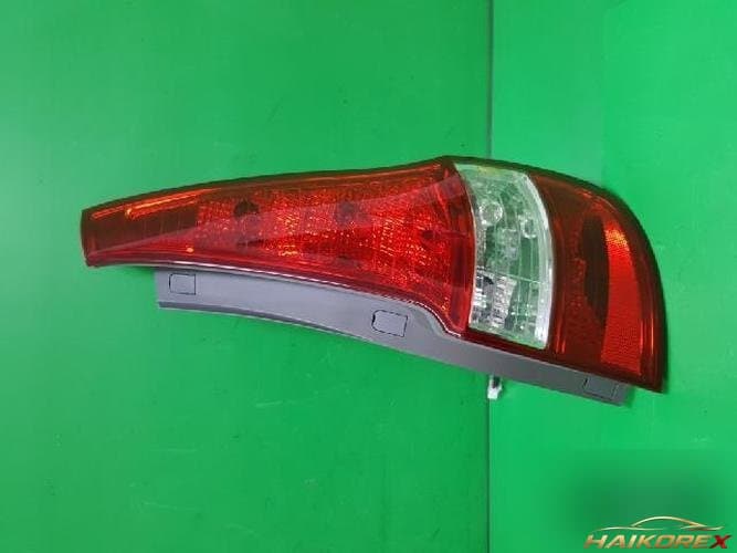 Hyundai i30 2011 — комбинированный фонарь задний правый (пассажирский) 92402 2L100