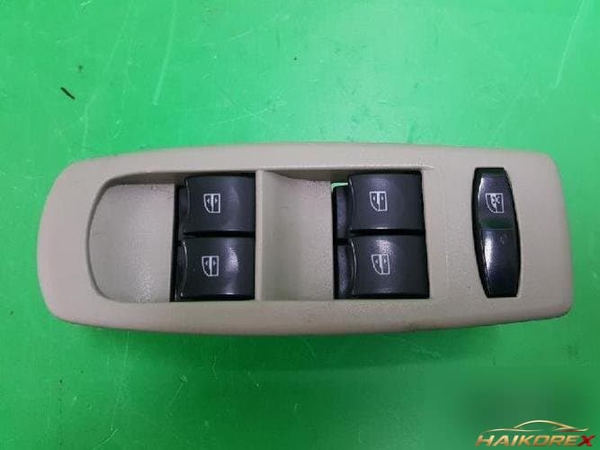 Renault QM5 2008 — переключатель стеклоподъёмника 25401JY40B, передний левый