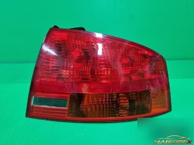 Audi A4 2007 — комбинированный фонарь задний правый (пассажирский)