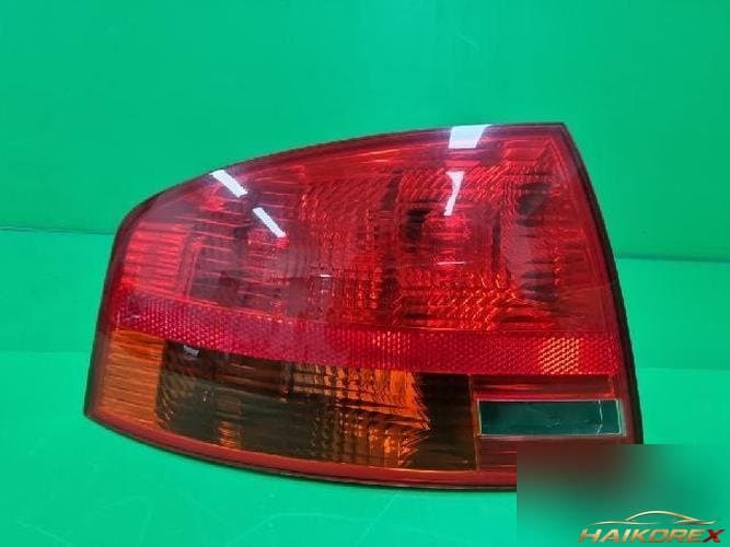 Audi A4 2007 — комбинированный фонарь задний левый