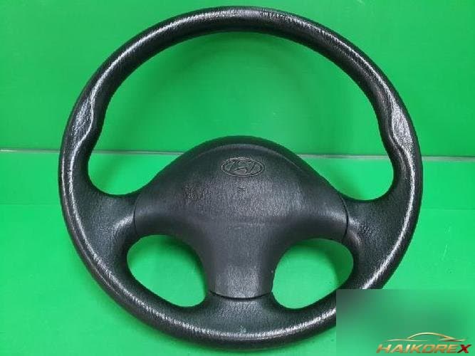 Hyundai Avante 1996 — рулевое колесо