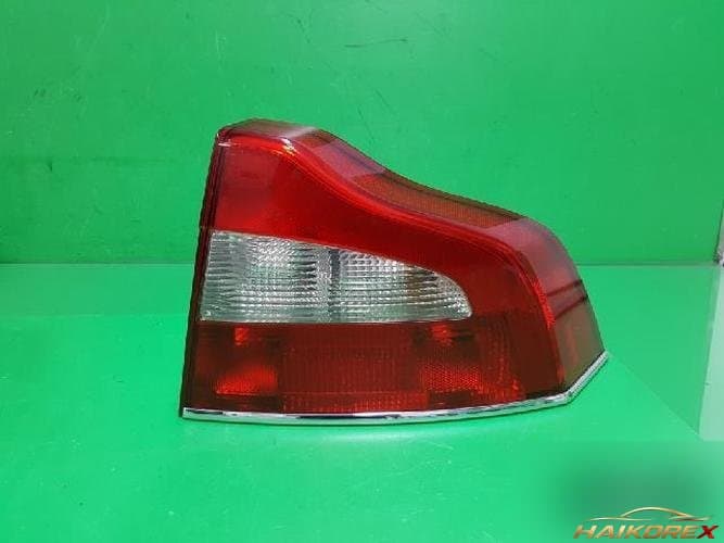 Volvo S80 2010 — комбинированный задний фонарь правый