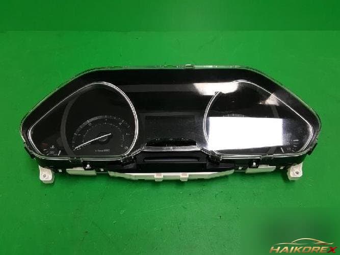 Peugeot 2008 2015 — панель приборов 9805976080
