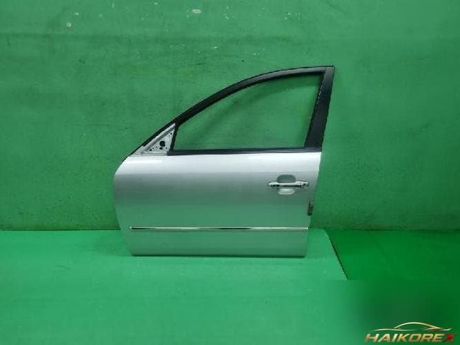 Hyundai Sonata 2009 — передняя дверь левая 760033K010