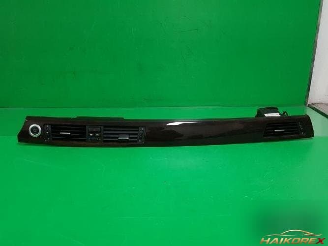BMW 3 Series 2006 — панель приборов 7 132 851