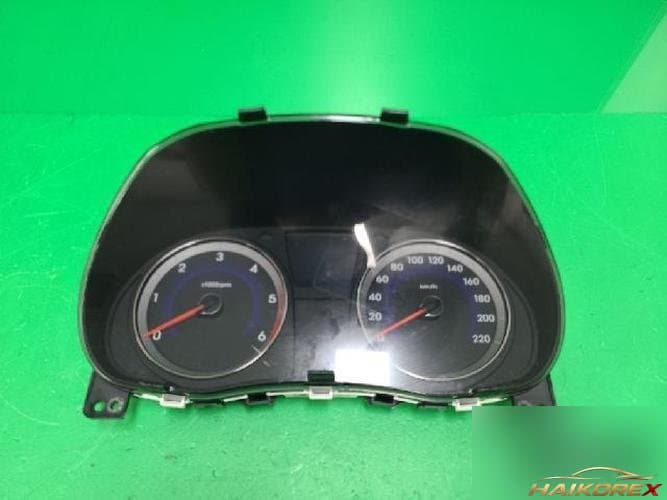 Hyundai Accent 2014 — приборная панель 94003 1R345