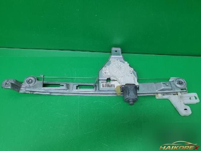 Jeep Compass 2012 — моторчик стеклоподъёмника 05074822AA