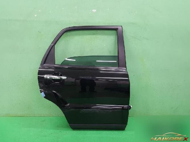 Kia Sportage 2009 — дверь задняя правая