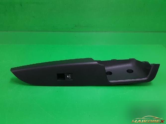 Daewoo Winstorm 2010 — кнопка стеклоподъёмника 1