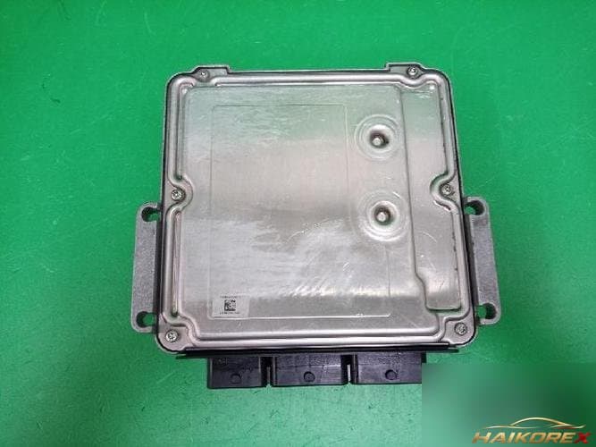 Renault QM5 2014 — блок управления двигателем ECU 237101625R 2