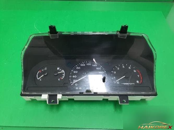 Hyundai Santa Mo 1998 — приборная панель