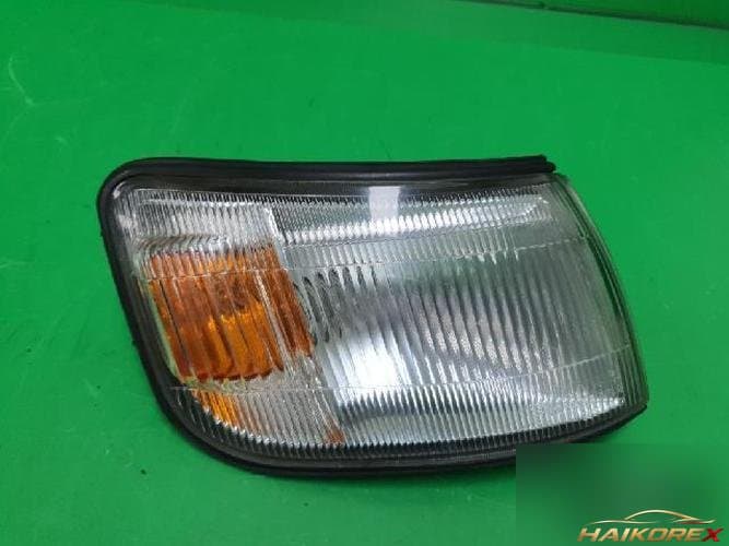 Hyundai Santamo 1998 — указатель поворота правый 92304 M20