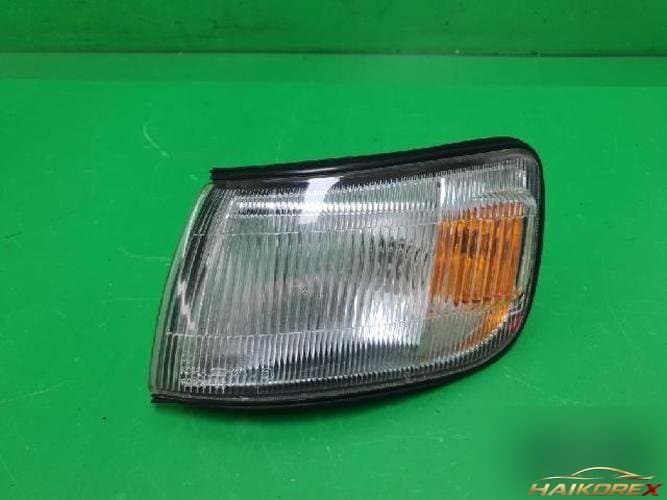 Hyundai Santamo 1998 — указатель поворота левый 92303 M20