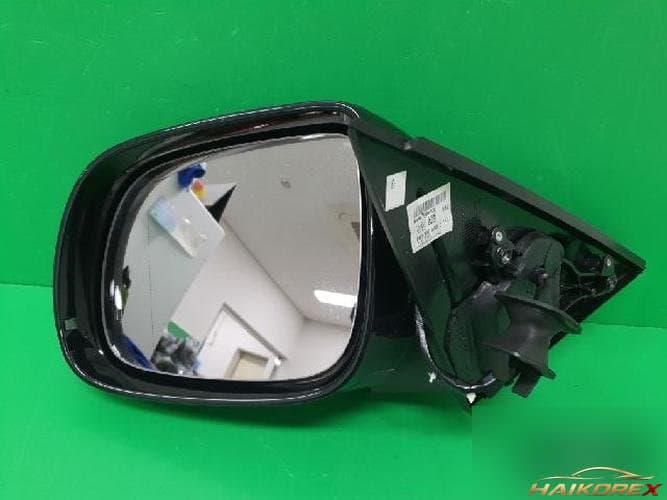 Audi Q5 2011 — боковое зеркало левое 8R1 857 409 D