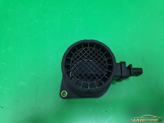 Hyundai Avante 2007 — датчик воздушного потока 281642A401