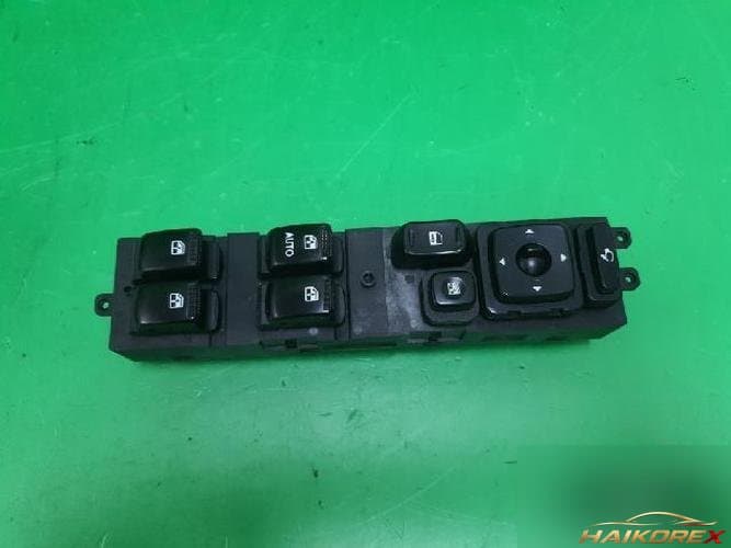 Hyundai Granzer 2010 — кнопка стеклоподъемника левая 935703L350WK