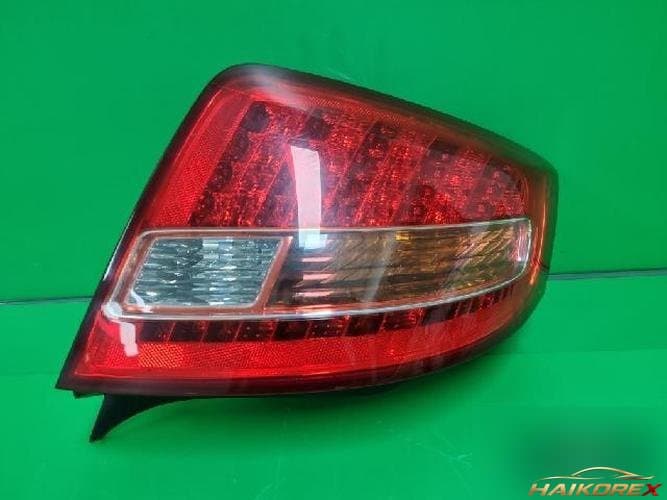 Kia Opirus 2008 — комбинированный фонарь задний левый (водительский) 92401 3F500 10