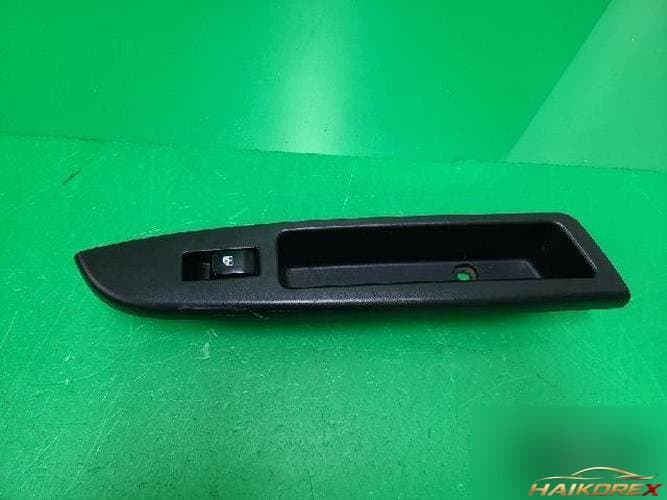 Daewoo Matiz 2008 — кнопка стеклоподъемника передняя правая
