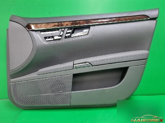 Mercedes-Benz S-Class 2008 — обивка передней двери правая