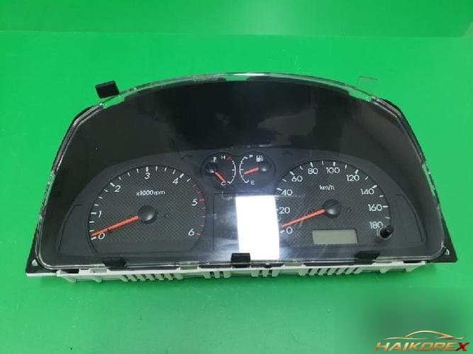 Hyundai Terracan 2001 — панель приборов