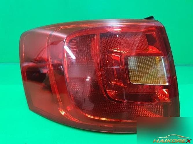 Volkswagen Jetta 2014 — комбинированный фонарь задний левый