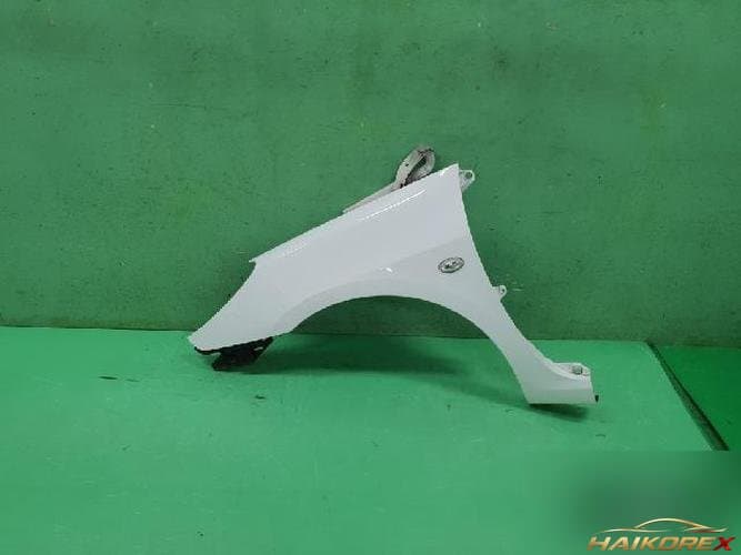 Peugeot 307 2007 — крыло левое
