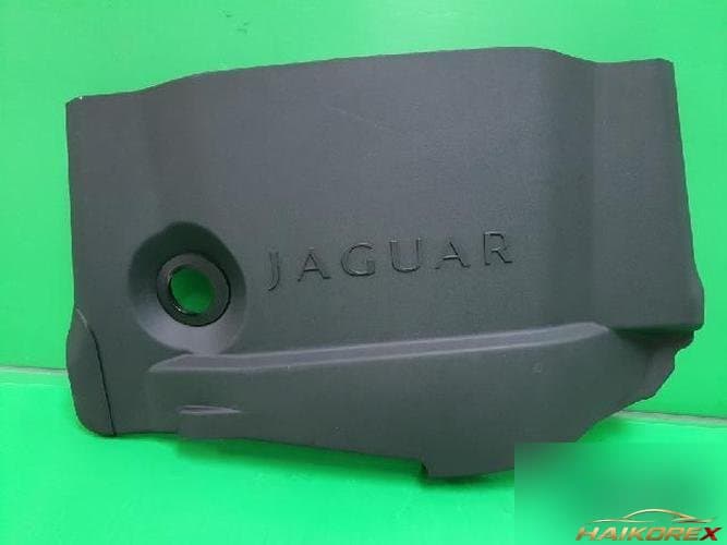 Jaguar XF 2009 — крышка двигателя