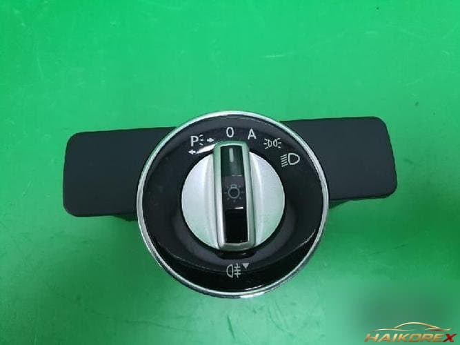 Mercedes-Benz E-Class 2010 — кнопка/выключатель 2129051900