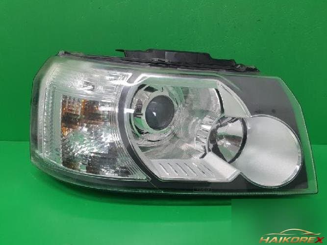 Land Rover Freelander 2010 — фара правая