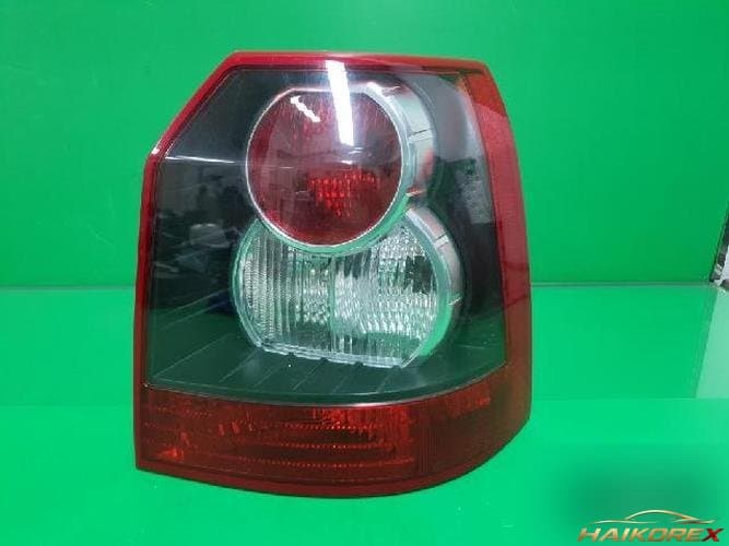 Land Rover Freelander 2010 — комбинированный задний фонарь левый