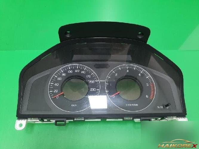 Volvo S80 2008 — панель приборов 31254535AA