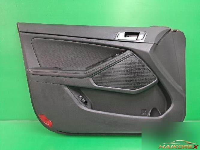 Kia K5 2014 — обшивка передней двери левая
