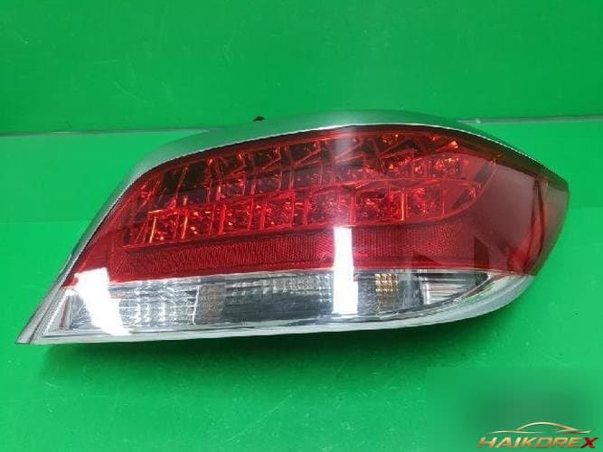 Daewoo Alpeon 2014 — комбинированный фонарь задний правый (пассажирский)