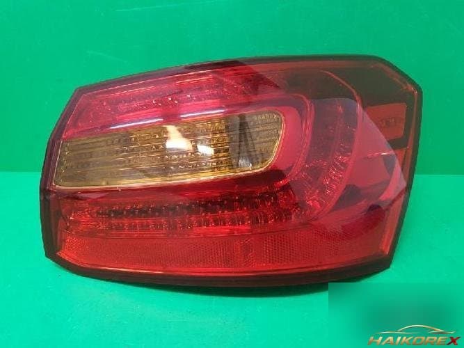 Kia K7 2011 — комбинированный фонарь задний правый (пассажирской стороны)