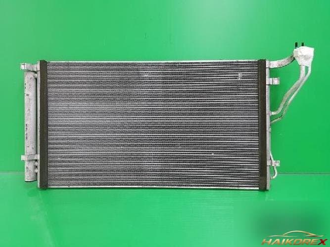 Kia K7 2011 — конденсатор кондиционера 97606 3R000