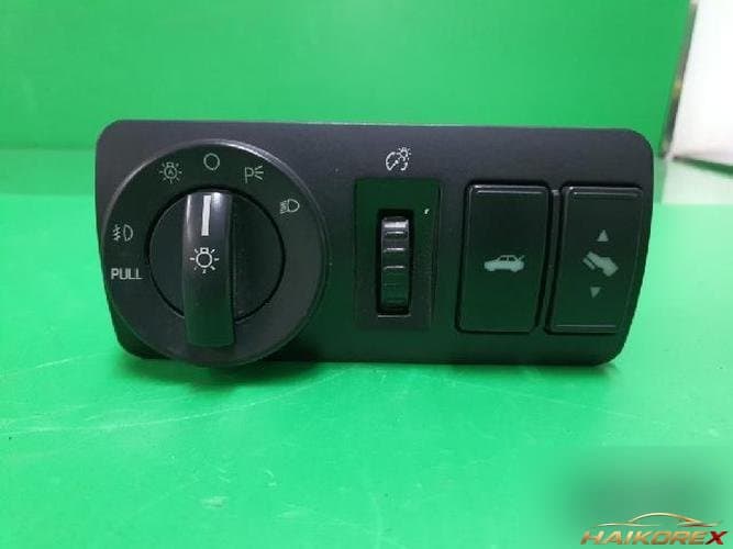 Ford Taurus 2008 — кнопка регулировки яркости 7G1T 14K147 DBW